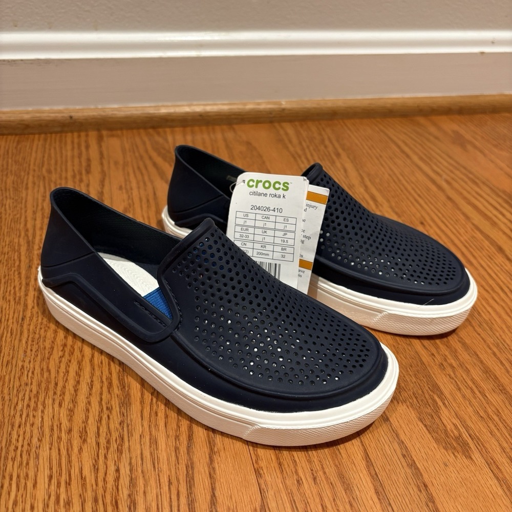 NWT Crocs Kids Youth CitiLane Roka Slip-On Sz 1 Comfort Shoe Waterproof Blue
